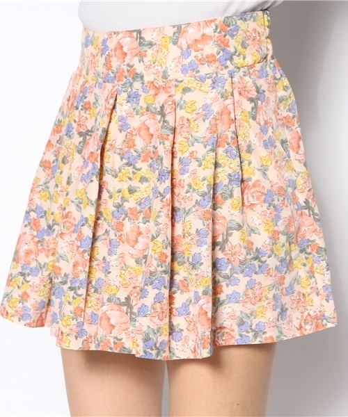 one after another NICE CLAUP（ワンアフターアナザーナイスクラップ）の「お花スカパン（スカート・レディース・オフホワイト/キャメル/ブラック・FREE）」の5枚目の写真