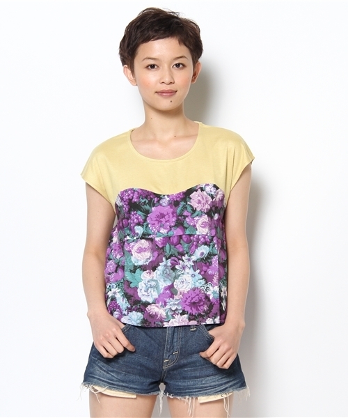 Kastane(カスタネ)の「【Kastane】ビスチェ風tops(Tシャツ/カットソー・レディース・ネイビー/オフホワイト/イエロー・FREE)」の1枚目の写真