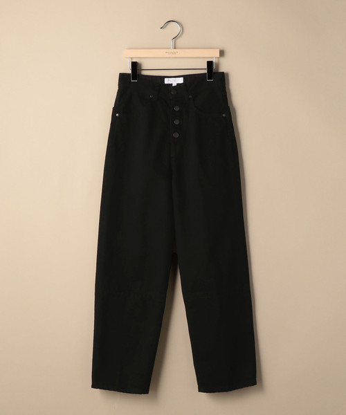 BEAUTY&YOUTH UNITED ARROWS(ビューティーアンドユースユナイテッドアローズ)の「BY ブラックデニムボタンフライパンツ о(デニムパンツ・レディース・ブラック・MEDIUM/SMALL)」の2枚目の写真