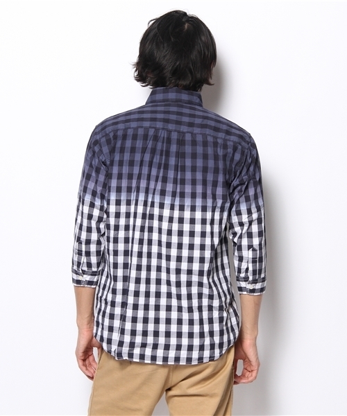 WHO'S WHO gallery（フーズフーギャラリー）の「グラデーション染BD7分シャツ（シャツ/ブラウス・メンズ・レッド/ブルー/ネイビー・MEDIUM/LARGE）」の11枚目の写真