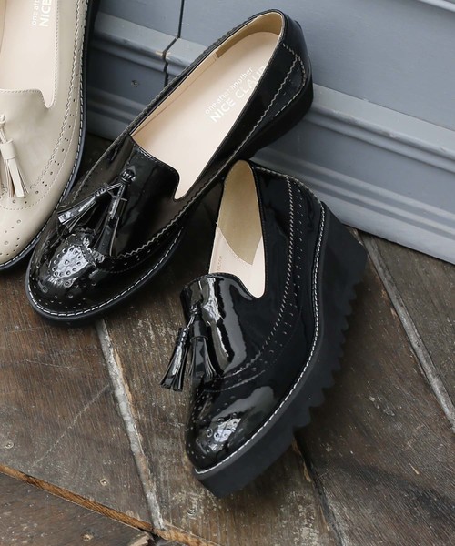 one after another NICE CLAUP(ワンアフターアナザーナイスクラップ)の「ウイングチップ厚底シューズ(ローファー・レディース・ブラック/ベージュ/ボルドー・SMALL/MEDIUM/LARGE)」の16枚目の写真