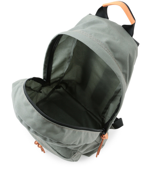 FREDRIK PACKERS(フレドリックパッカーズ)の「【FREDRIK PACKERS】500D DAY PACK(バックパック/リュック・メンズ・チャコールグレー/ブラック/ベージュ・FREE)」の7枚目の写真