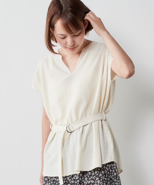 cepo(セポ)の「キーネックベルトツキTシャツ(Tシャツ/カットソー・レディース・ブラック/オフホワイト/ピンク/ベージュ・M)」の1枚目の写真