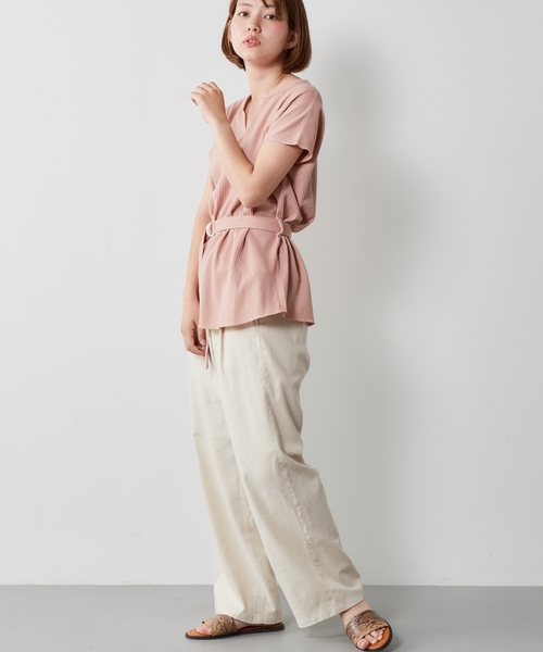 cepo(セポ)の「キーネックベルトツキTシャツ(Tシャツ/カットソー・レディース・ブラック/オフホワイト/ピンク/ベージュ・M)」の13枚目の写真