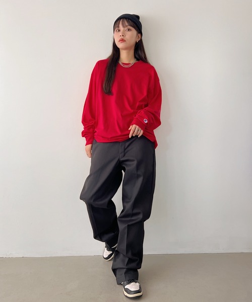 Champion(チャンピオン)の「Champion Authentic LONGSLEEVE T-SHIRTS チャンピオン ベーシック ロンT ワンポイント オーバーサイズ サイズ展開多数 5.2オンス L/S 長袖Tシャツ/CC8C(Tシャツ/カットソー・レディース・ブラック/ホワイト/ネイビー/杢グレー/レッド/ロイヤルブルー・M/L/S/XL)」の14枚目の写真