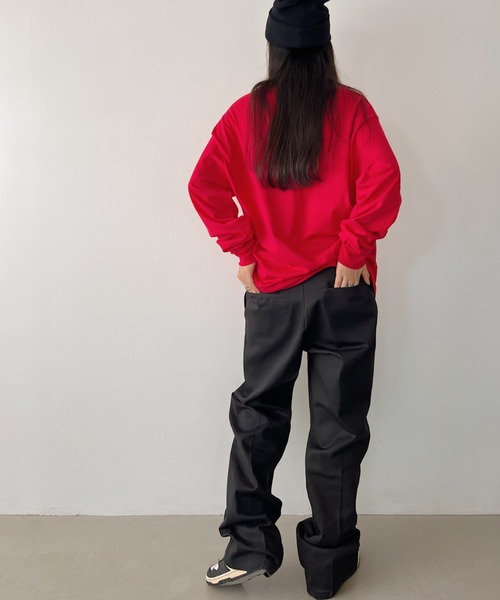 Champion(チャンピオン)の「Champion Authentic LONGSLEEVE T-SHIRTS チャンピオン ベーシック ロンT ワンポイント オーバーサイズ サイズ展開多数 5.2オンス L/S 長袖Tシャツ/CC8C(Tシャツ/カットソー・レディース・ブラック/ホワイト/ネイビー/杢グレー/レッド/ロイヤルブルー・M/L/S/XL)」の12枚目の写真