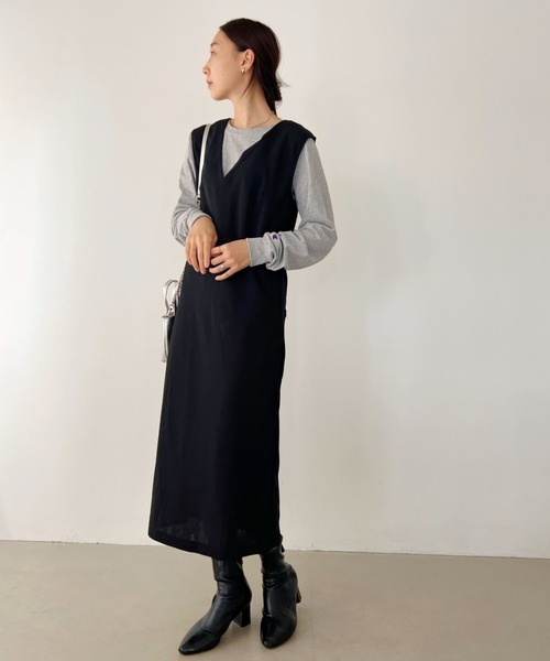 Champion(チャンピオン)の「Champion Authentic LONGSLEEVE T-SHIRTS チャンピオン ベーシック ロンT ワンポイント オーバーサイズ サイズ展開多数 5.2オンス L/S 長袖Tシャツ/CC8C(Tシャツ/カットソー・レディース・ブラック/ホワイト/ネイビー/杢グレー/レッド/ロイヤルブルー・M/L/S/XL)」の11枚目の写真