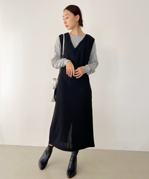 Champion(チャンピオン)の「Champion Authentic LONGSLEEVE T-SHIRTS チャンピオン ベーシック ロンT ワンポイント オーバーサイズ サイズ展開多数 5.2オンス L/S 長袖Tシャツ/CC8C(Tシャツ/カットソー・レディース・ブラック/ホワイト/ネイビー/杢グレー/レッド/ロイヤルブルー・M/L/S/XL)」の10枚目の写真