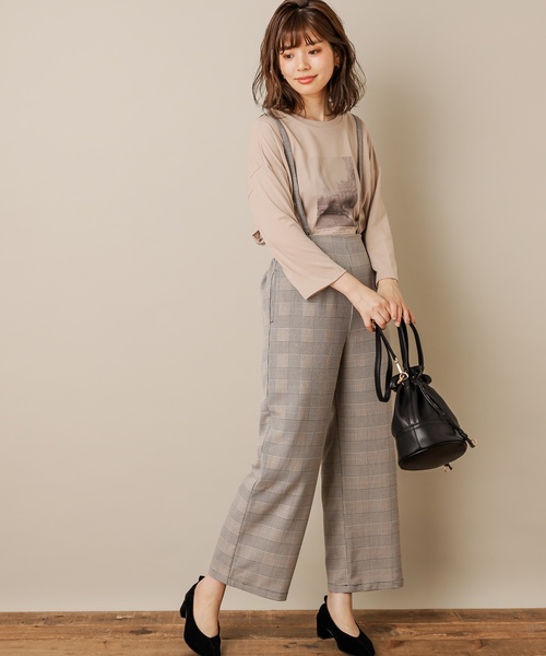 natural couture(ナチュラルクチュール)の「モノクロームフォトTシャツ(Tシャツ/カットソー・レディース・ベージュ/スミクロ/オフホワイト・FREE)」の10枚目の写真