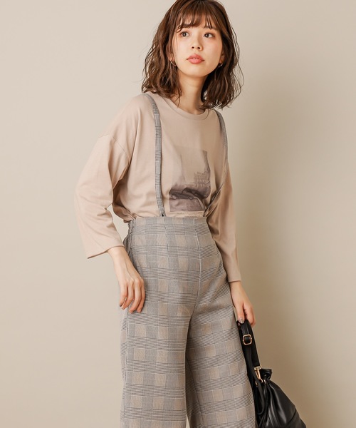 natural couture(ナチュラルクチュール)の「モノクロームフォトTシャツ(Tシャツ/カットソー・レディース・ベージュ/スミクロ/オフホワイト・FREE)」の16枚目の写真