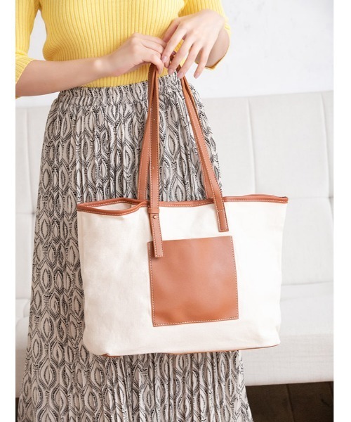 fifth（フィフス）の「A4バイカラーキャンバストートバッグ（トートバッグ・レディース・ブラック/キャメル・FREE）」の2枚目の写真