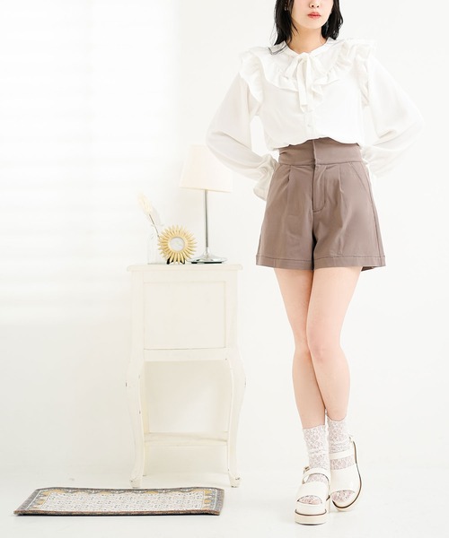 Newlyme(ニューリーミー)の「ラッフルフリルボウタイブラウス(シャツ/ブラウス・レディース・モスグリーン/ホワイト/ブラック/ベージュ/ミント/ピンク/ブラック系その他/ベージュ系その他/グリーン系その他/ブラック系その他2/パープル/グレー・X-LARGE/XX-LARGE/SMALL/MEDIUM/LARGE)」の21枚目の写真