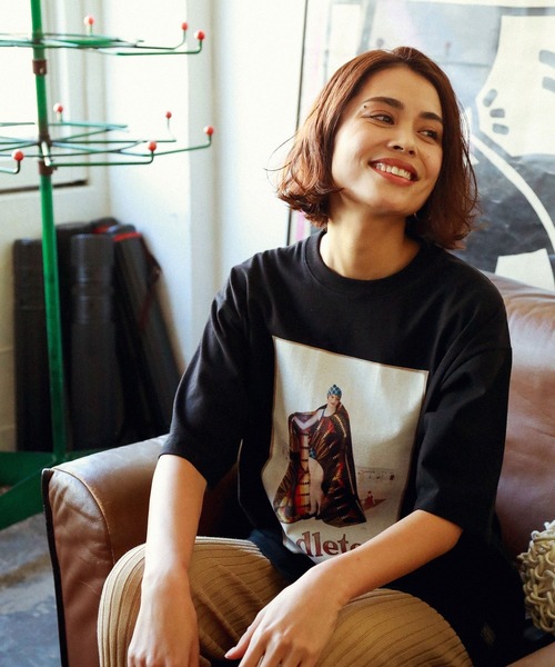 PENDLETON(ペンドルトン)の「【PENDLETON(ペンドルトン)】別注BIG Tシャツ(Tシャツ/カットソー・レディース・オフホワイト/ブラック/ベージュ・FREE)」の2枚目の写真
