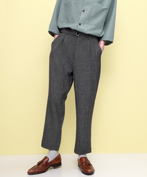 EMMA CLOTHES(エマクローズ)の「共地ベルト付き1タックワイドテーパードパンツ(その他パンツ・メンズ・ブラック/ベージュ/グレー・M/L)」の10枚目の写真