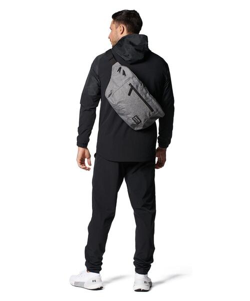 UNDER ARMOUR（アンダーアーマー）の「UAラージ ウエストバッグ（トレーニング/メンズ/レディース）（ボディバッグ/ウエストポーチ・レディース・ブラック/グレー・ONESIZE）」の14枚目の写真