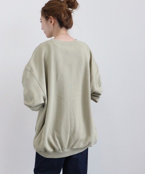 AMERICAN HOLIC(アメリカンホリック)の「サイドタックドロップショルダー裏毛チュニック 〇*(スウェット・レディース・アイボリー/チャコールグレー/ブラック/グレイッシュベージュ/キャメル/ブラウン・FREE)」の6枚目の写真