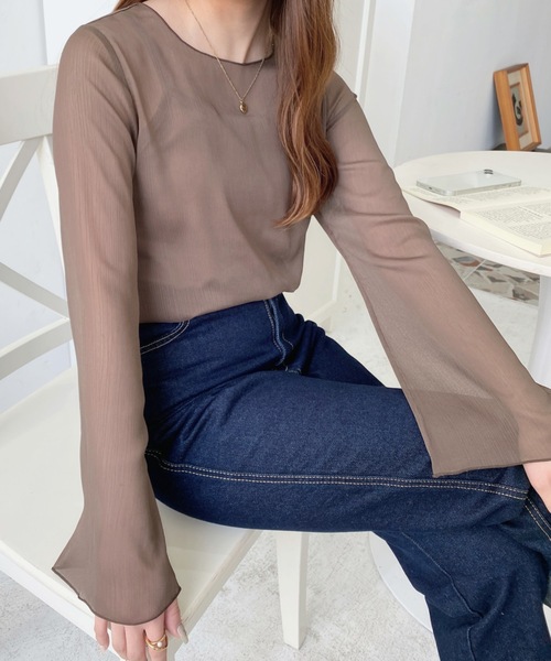 moment+（モーメントプラス）の「【累計販売枚数6万枚突破！】インナーキャミ付き長袖メロウ楊柳シアーブラウス（シャツ/ブラウス・レディース・ブラック/パープル/グレイッシュベージュ/ブルー/グリーン/ブラウン/ライトグリーン/オフホワイト/ピンクベージュ/ライトパープル/カーキ・M/L）」の13枚目の写真