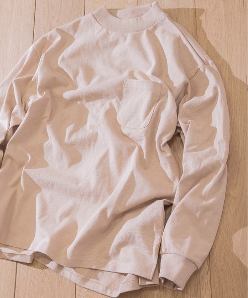 JOHN'S CLOSET（ジョンズクローゼット）の「【i】天竺 モックネック ロングTシャツ（Tシャツ/カットソー・メンズ・ホワイト/テラコッタ/ライトベージュ/ライトパープル/サックスブルー/ブラック/パープル/チャコールグレー/グリーン・MEDIUM/X-LARGE/LARGE）」の5枚目の写真