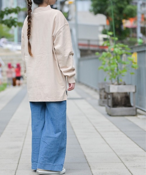 JOHN'S CLOSET（ジョンズクローゼット）の「【i】天竺 モックネック ロングTシャツ（Tシャツ/カットソー・メンズ・ホワイト/テラコッタ/ライトベージュ/ライトパープル/サックスブルー/ブラック/パープル/チャコールグレー/グリーン・MEDIUM/X-LARGE/LARGE）」の15枚目の写真