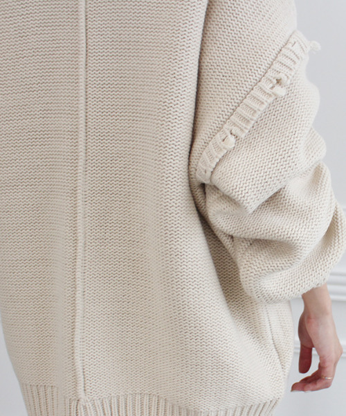 MODE ROBE（モードローブ）の「2WAYクラッシュデザインオーバーニット（ニット/セーター・レディース・ブラウン/アイボリー・FREE）」の8枚目の写真