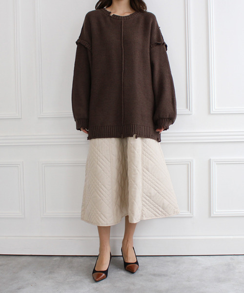 MODE ROBE（モードローブ）の「2WAYクラッシュデザインオーバーニット（ニット/セーター・レディース・ブラウン/アイボリー・FREE）」の12枚目の写真