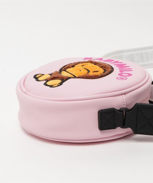 アベイシングエイプ ショルダーバッグ BABY MILO シャーク A BATHING APE（アベイシングエイプ）の「BABY MILO CRYSTAL