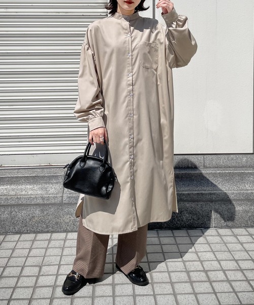 Chillfar（チルファー）の「ボリュームスリーブシャツワンピース（シャツワンピース・レディース・ホワイト/チャコール/ベージュ/ブラウン/ブラック・MEDIUM/LARGE）」の18枚目の写真