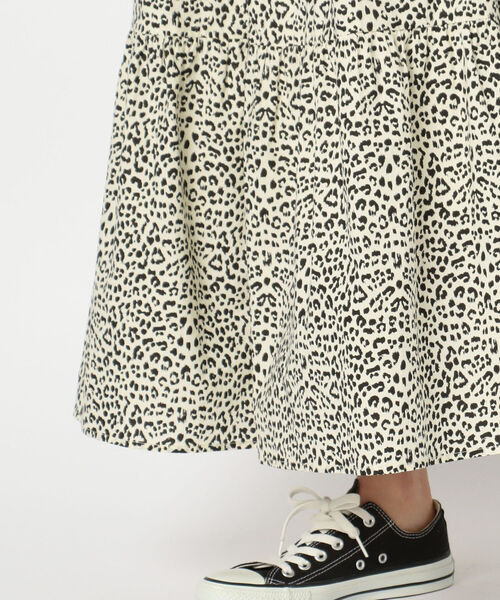 fredy repit（フレディレピ）の「ティアードロングスカート（スカート・レディース・オフホワイト/ブルー/ホワイト系その他5・38）」の4枚目の写真