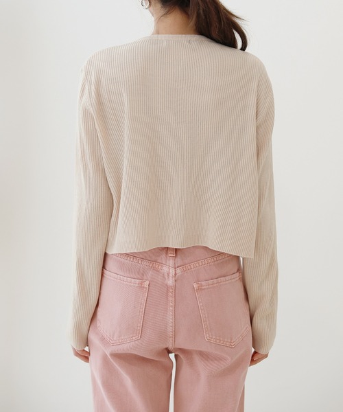 by muni:r（バイ ムニール）の「スタンダードフィットラウンドネックリブカーディガン（カーディガン/ボレロ・レディース・ブラック/ベージュ/ブルー・FREE）」の21枚目の写真