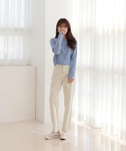 by muni:r（バイ ムニール）の「スタンダードフィットラウンドネックリブカーディガン（カーディガン/ボレロ・レディース・ブラック/ベージュ/ブルー・FREE）」の8枚目の写真