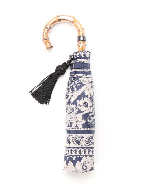 utatane（ウタタネ）の「折りたたみ日傘 完全遮光100％ 晴雨兼用 インド更紗柄（内ストラップ付）（折りたたみ傘・レディース・ネイビー/レッド/マスタード/ピンク/ブルー・FREE）」の11枚目の写真