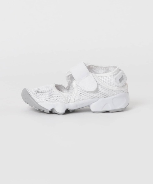 NIKE（ナイキ）の「【WEB限定】NIKE　ナイキ リフト(KIDS)（スニーカー・キッズ・ブラック/ホワイト・17/20/18/19）」の3枚目の写真