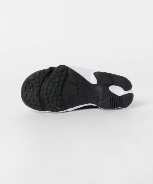 NIKE（ナイキ）の「【WEB限定】NIKE　ナイキ リフト(KIDS)（スニーカー・キッズ・ブラック/ホワイト・17/20/18/19）」の7枚目の写真