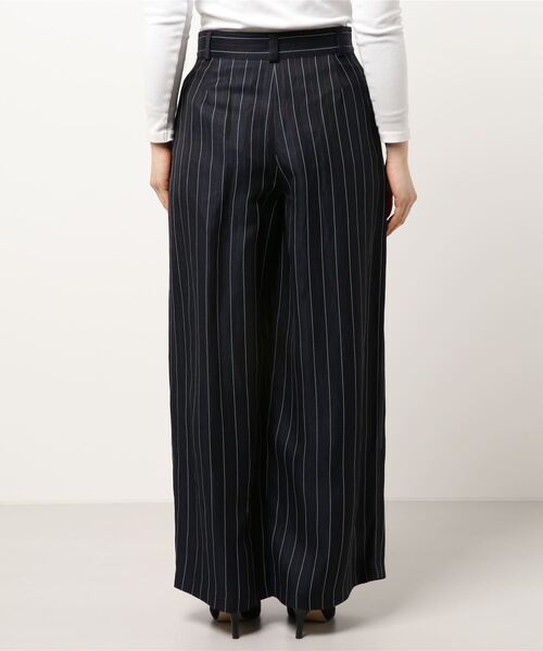 COOMB（クーム）の「ピンストライプワイドパンツ（その他パンツ・レディース・ネイビー・38(M)/40(L)）」の2枚目の写真