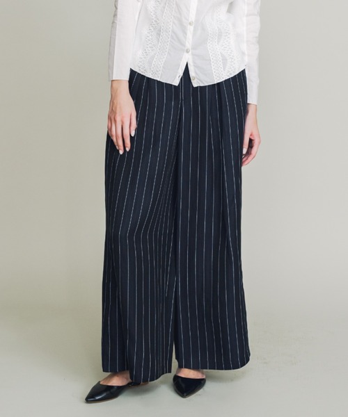 COOMB（クーム）の「ピンストライプワイドパンツ（その他パンツ・レディース・ネイビー・38(M)/40(L)）」の9枚目の写真