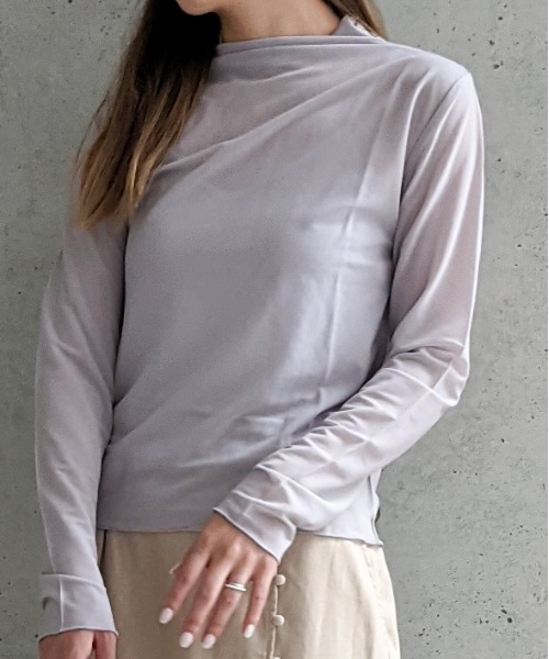 Per sist ence(パーシエンス)の「Per sist ence/パーシエンス シアーハイネックプルオーバー/ キャミ付き(Tシャツ/カットソー・レディース・ブラック/オフホワイト/グレイッシュベージュ/グレー/ミント/パープル・FREE)」の6枚目の写真