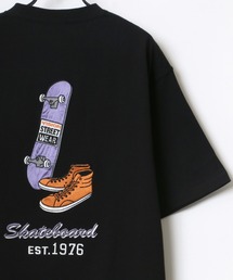 VISION STREET WEAR（ヴィジョンストリートウェア）の「VISION STREET WEAR/ヴィジョンストリートウエア ビッグシルエット イラスト グラフィック スケートボード シューズ サテンワッペン 刺繍 バックプリント Tシャツ（Tシャツ/カットソー・メンズ）」