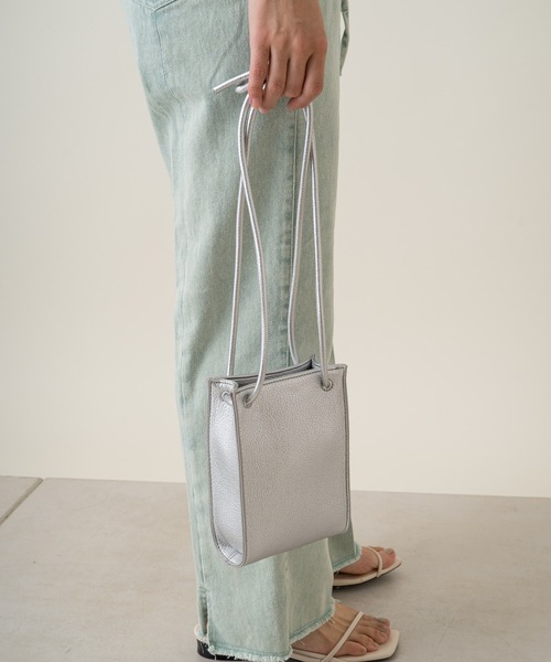 Kastane（カスタネ）の「丸紐スクエアミニショルダー（ショルダーバッグ・レディース・ブルー/レッド/アイボリー/シルバー・FREE）」の6枚目の写真