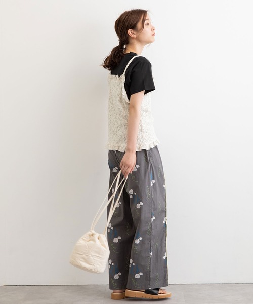 POU DOU DOU（プードゥドゥ）の「drawingフラワープリントイージーパンツ（その他パンツ・レディース・ピンク/ダークグレー・3）」の19枚目の写真