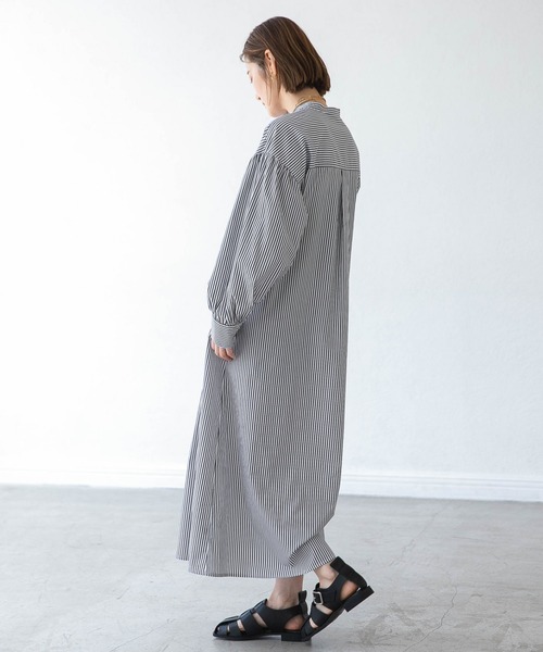 A part by(アパートバイ)の「【ソロテックス】使用/スタンドカラーシャツワンピース 958056(シャツワンピース・レディース・グレー系その他/グリーン系その他4/パープル系その他2・FREE)」の10枚目の写真