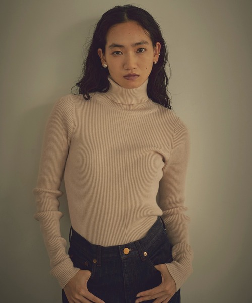 MARIE MILLER(マリー ミラー)の「Marie Miller BACK SLIT TURTLE KNIT (マリーミラー バックスリットタートルニット)(3colors)(Women's)(MM015)(ニット/セーター・レディース・ブラック/ラベンダー/オートミール・FREE)」の10枚目の写真