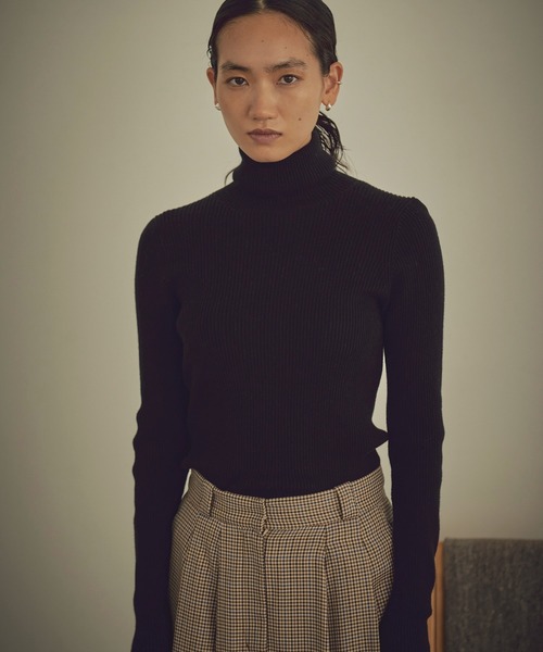 Marie Miller BACK SLIT TURTLE KNIT (マリーミラー バックスリット