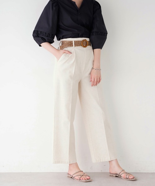 natural couture(ナチュラルクチュール)の「ストレッチリネンおしゃれベルト付きパンツ(その他パンツ・レディース・ブラック/グリーン/ライトベージュ・FREE)」の2枚目の写真