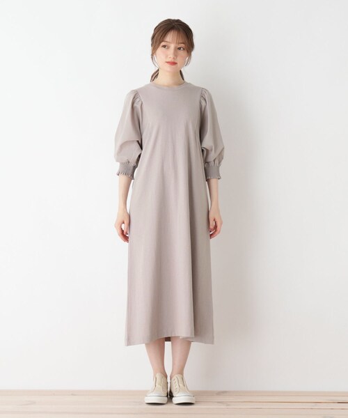 DRESKIP（ドレスキップ）の「◆異素材ドッキングボリューム袖ワンピース（ワンピース・レディース・ナチュラル/サックスブルー/ブラック・03/04/02）」の4枚目の写真