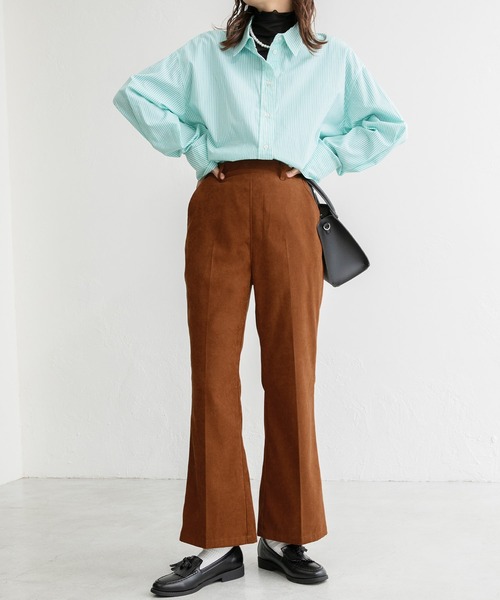 BONLECILL（ボンルシール）の「センタープレス ハイウエストスウェードライク フレアスラックス（スラックス・レディース・ライトベージュ/テラコッタ/グリーン/ブラウン/ブラック・FREE）」の16枚目の写真