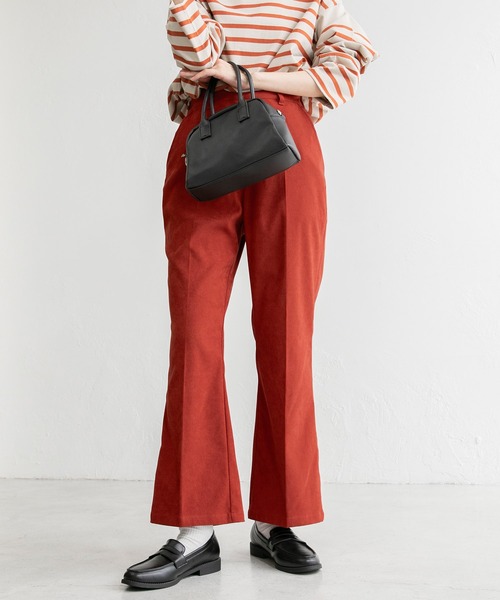 BONLECILL（ボンルシール）の「センタープレス ハイウエストスウェードライク フレアスラックス（スラックス・レディース・ライトベージュ/テラコッタ/グリーン/ブラウン/ブラック・FREE）」の21枚目の写真