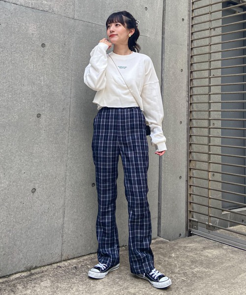 EPIMI E'PIMMY（エピミエピミー）の「《Set up対応》チェックセミフレアスラックスパンツ（スラックス・レディース・グレー/ブラック/ブラウン・MEDIUM）」の10枚目の写真