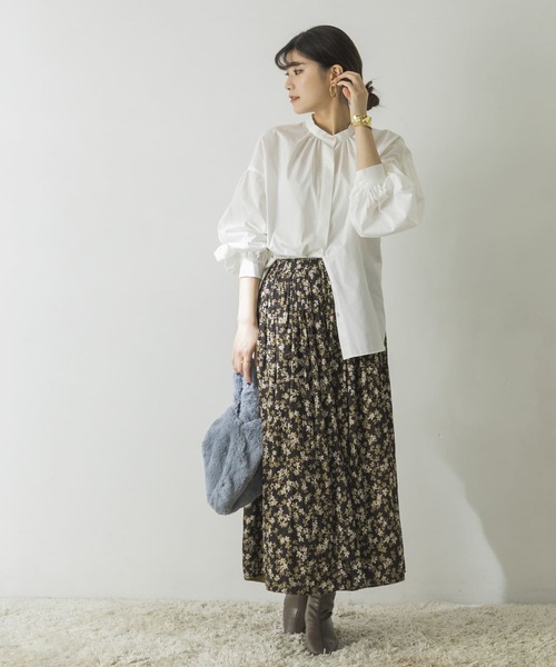 URBAN RESEARCH（アーバンリサーチ）の「フラワープリントリバーシブルスカート（スカート・レディース・ブルー系その他/グリーン系その他・FREE）」の17枚目の写真