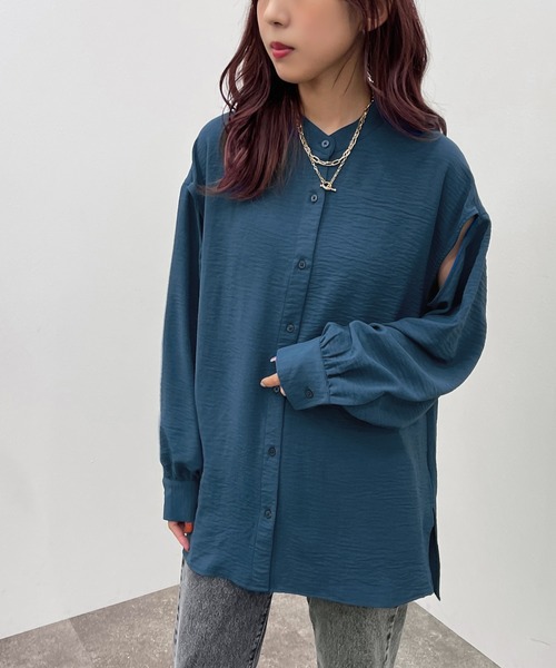 apres jour mignon（アプレジュールミニョン）の「袖スリットバンドカラーシャツ 【ZOZOTOWN限定アイテム】（シャツ/ブラウス・レディース・ブルー/グリーン/ボルドー/ブラック/オフホワイト・X-LARGE/フリー）」の5枚目の写真