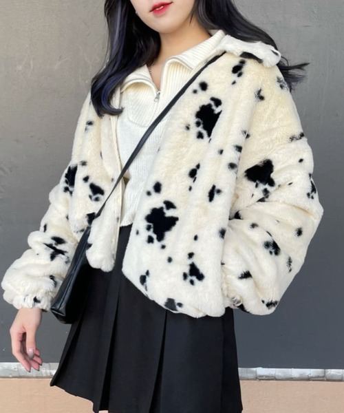 WEGO(ウィゴー)の「WEGO/ファーエリブルゾン(ブルゾン・レディース・ピンク/ブラック/マルチ/アニマル・SMALL/MEDIUM)」の4枚目の写真